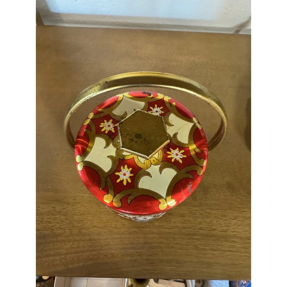 Vintage Murray-Allen Arabia Imported Quality Confections Tin Container‎